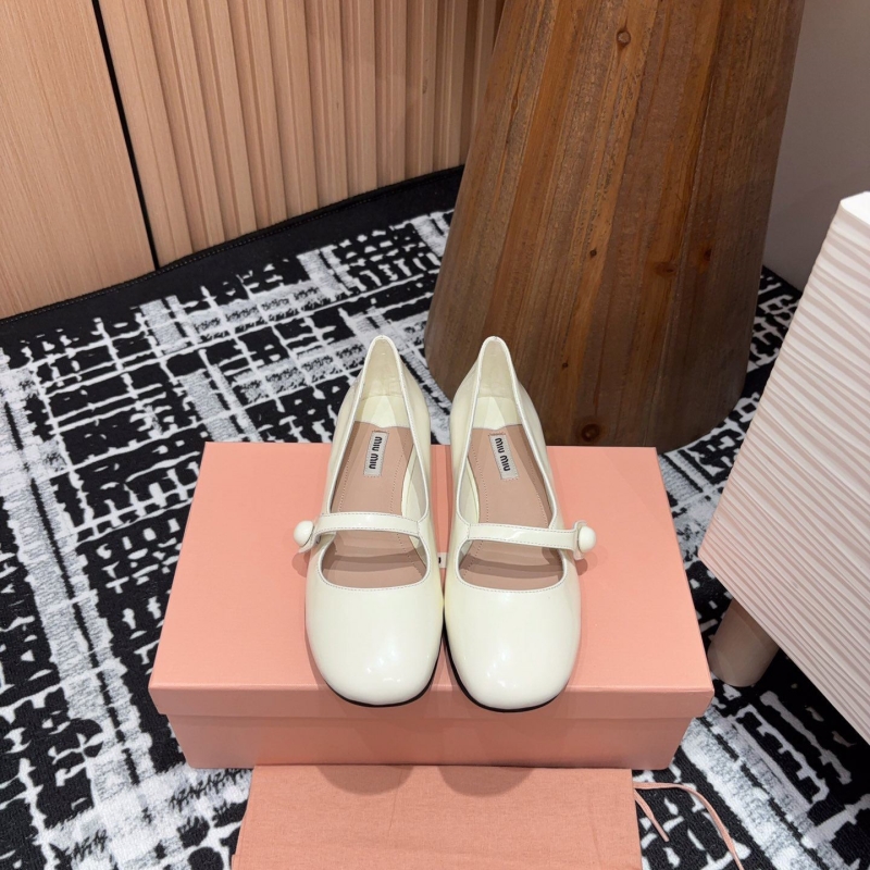 Miu Miu flat shoes